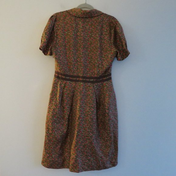 Floral Button-Up Dress - Picture 10 of 16